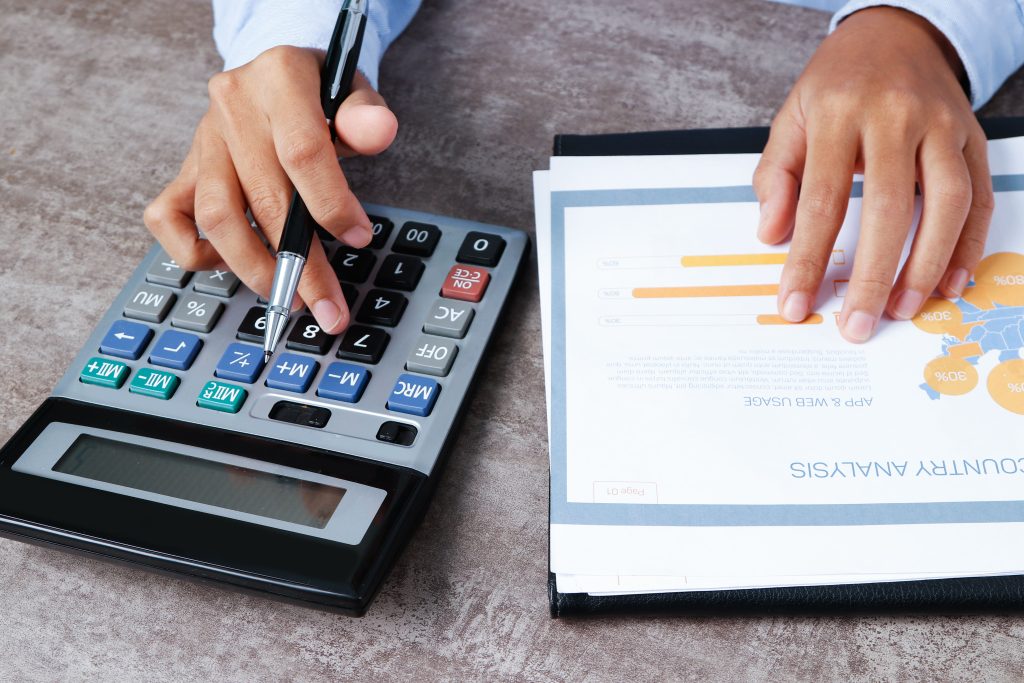 calculate gratuity in UAE